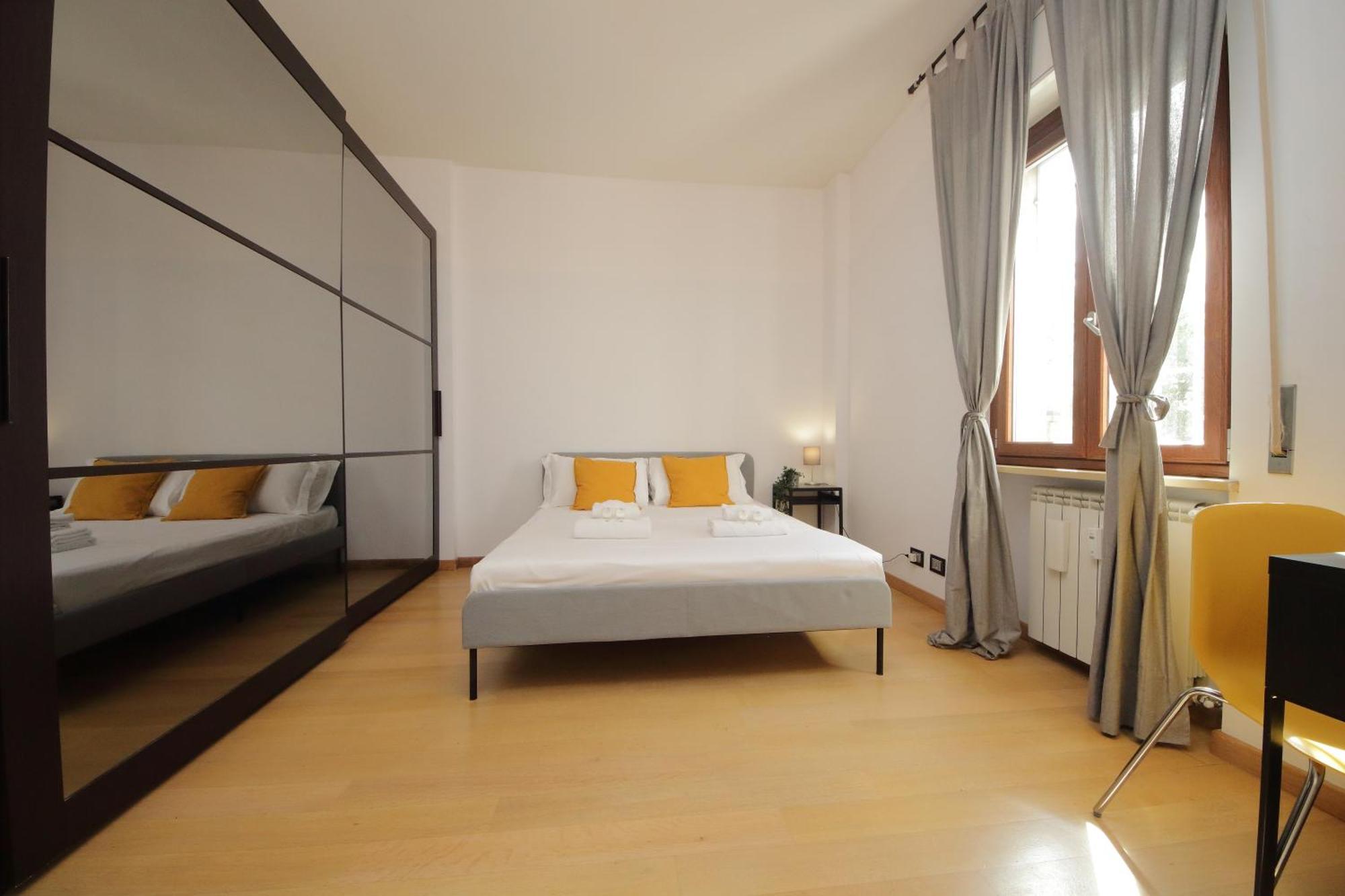 Cozy And Comfy Apartment In Piramide Metro Stop Rom Exterior foto