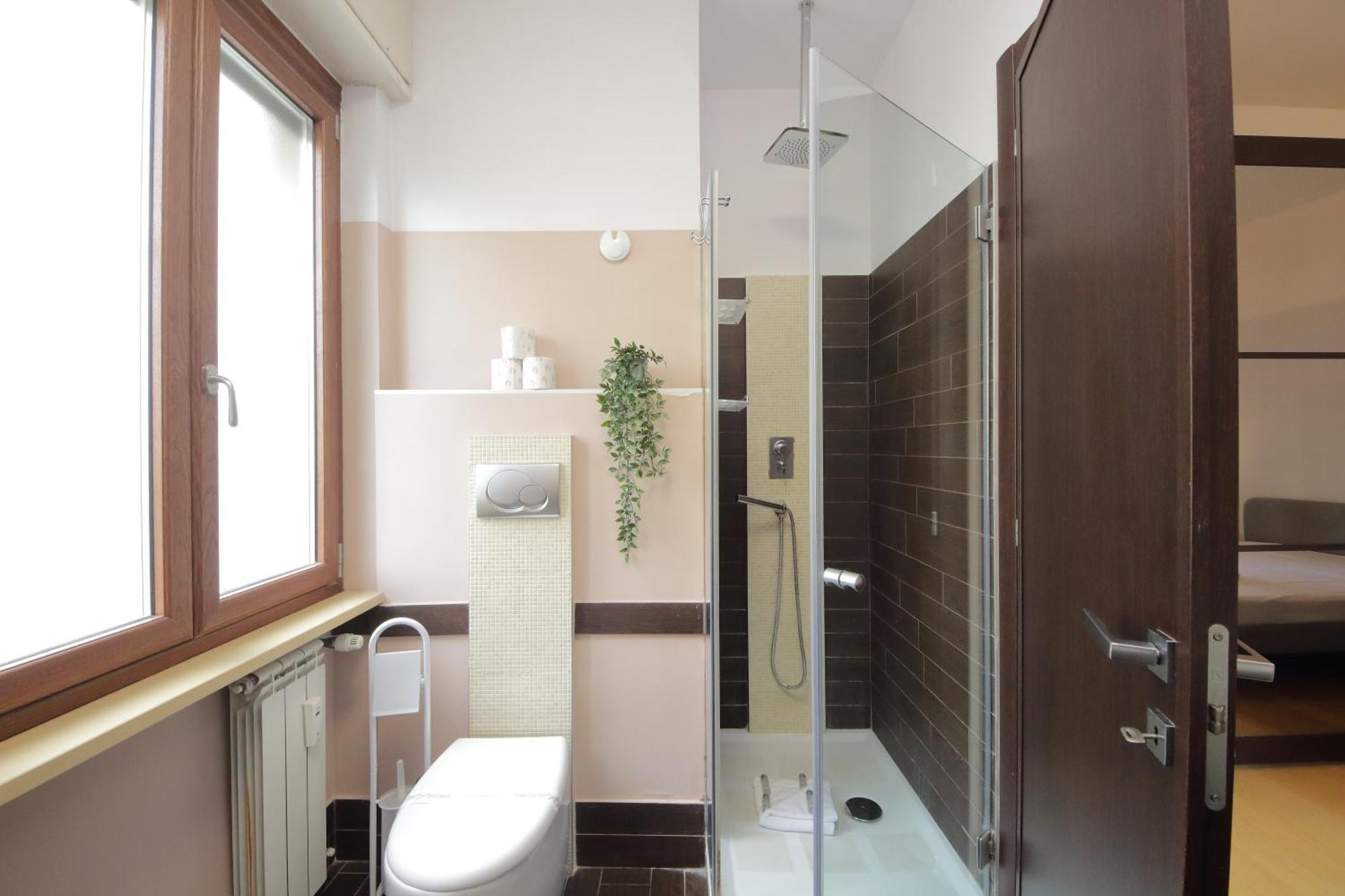 Cozy And Comfy Apartment In Piramide Metro Stop Rom Exterior foto